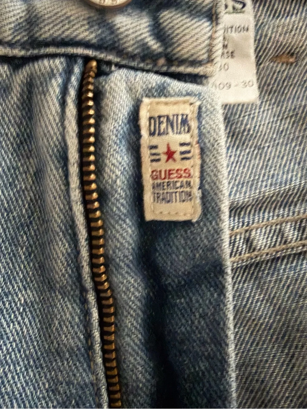 Guess Light Blue Relaxed Men's Jeans